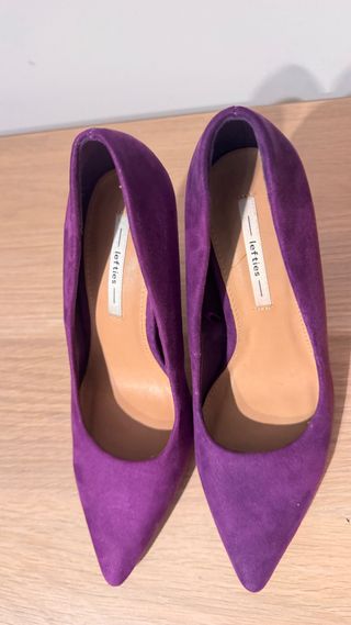Zapatos de tacón morados