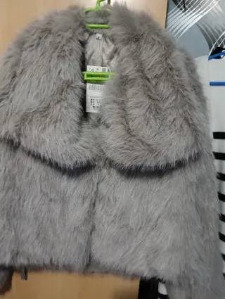 Chaqueta de pelo gris
