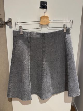 Falda Zara gris talla M
