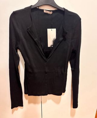 Cardigan y top encaje ZARA