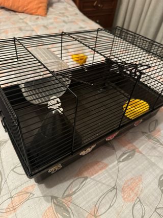 Jaula para hámster negra y amarilla