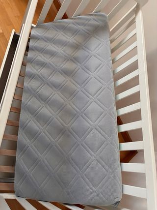 Cuna Micuna con cajón y colchón