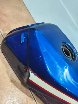 Depósito Kawasaki gpx600