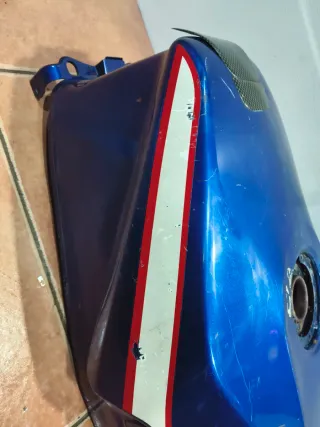 Depósito Kawasaki gpx600