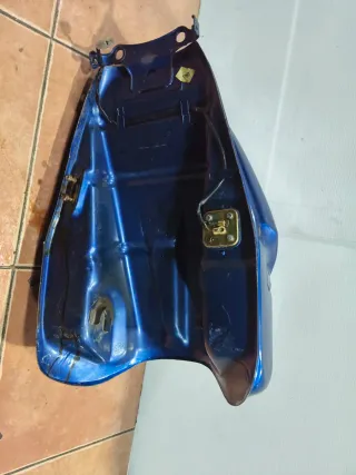 Depósito Kawasaki gpx600