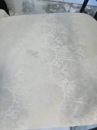 Mesa de comedor cristal y metal con 6 sillas