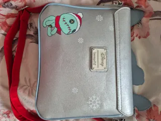 Bolso Loungefly Stich Navidad