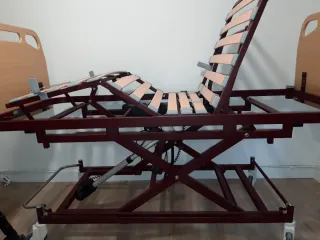 Cama articulada eléctrica