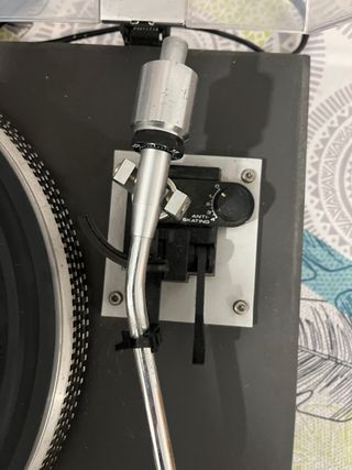 Tocadiscos Sanyo Vintage