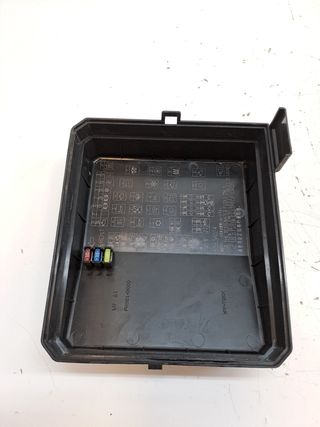 CAJA RELES / FUSIBLES CITROEN C-CROSSER (2)