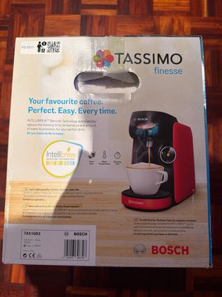 Cafetera Nueva Tassimo Finesse Bosch roja