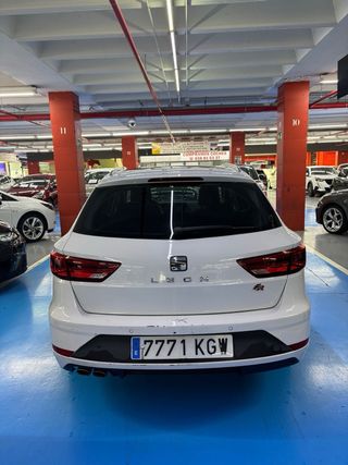 SEAT LEON ST FR PLUS 2018 102.000 km Etiqueta C
