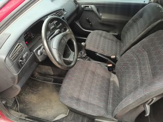 VOLKSWAGEN  GOLF  1992