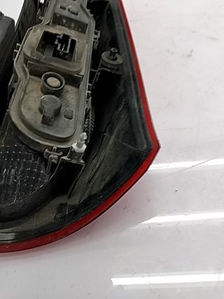 PILOTO TRASERO DERECHO DACIA DOKKER (3)