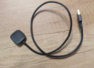Cargador Fitbit Versa 3