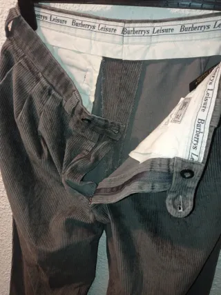 Pantalón pana vintage Burberrys gris