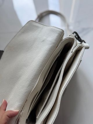 Borsa Mia Bag bianca con borchie