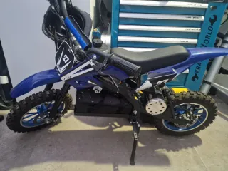 Moto para niño a partir de 6 años eléctrica