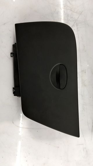 GUANTERA SEAT LEON (1P1) (2)