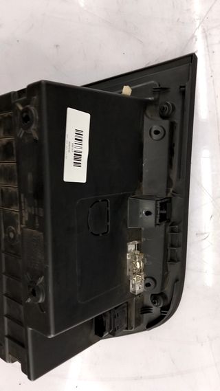 GUANTERA SEAT LEON (1P1) (2)