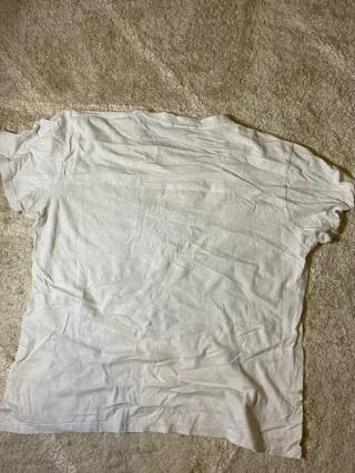 Camiseta Adidas blanca y negra retro