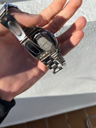 Reloj Viceroy Negro y Plateado