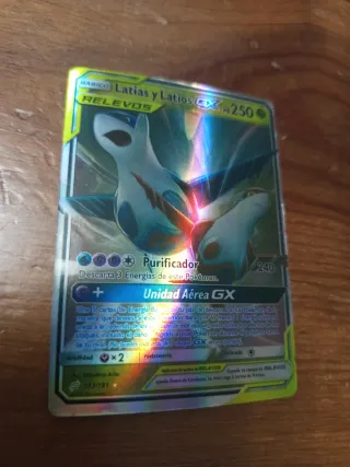 Latias y Latios GX 250 PS Carta Pokémon