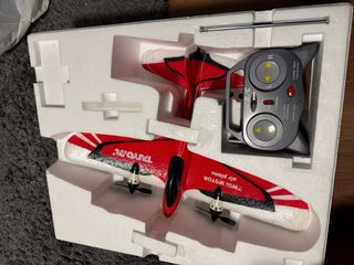 Avión RC Taiyo Falcon Wing de los años 90.