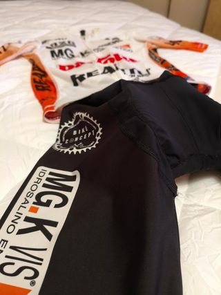 Completo Ciclismo MGKvis Dal Colle Re Artù