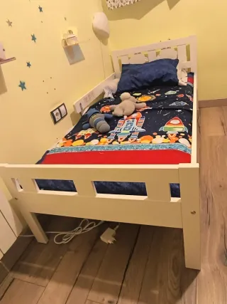 Cama infantil Ikea blanca