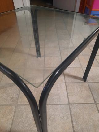 Tavolino Vetro e Alluminio Nero