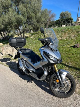 Honda X-ADV 750cc Plata
