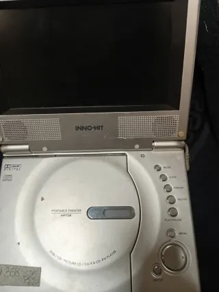 Lettore DVD Portatile Inno-Hit IHP7DX
