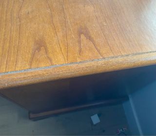 Scrivania in legno massello