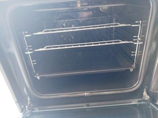 Horno Electrolux EZC2430 Pirolítico