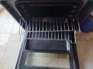 Horno Electrolux EZC2430 Pirolítico