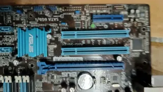 Scheda Madre Asus P8B75M con CPU i3