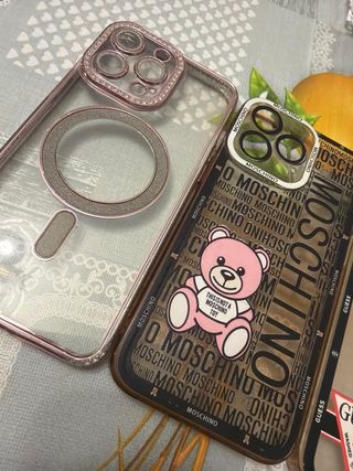Custodia iPhone 14 Pro Max Moschino