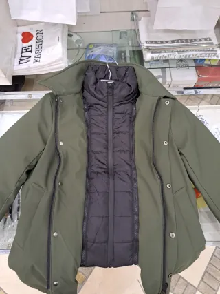 Giaccone impermeabile con pettorina verde Tg. S