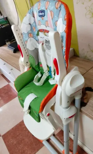 Trona Chicco reclinable y regulable