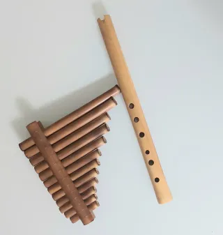 Flautas Andinas de Madera (Perú)