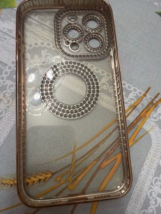 Custodia iPhone 14 con diamanti