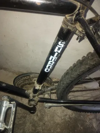 Bicicleta de Montaña Shimano Negra
