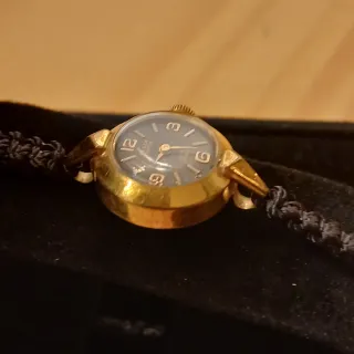 Reloj Plaza Geneve Mujer Dorado