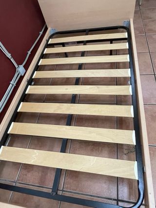 Cabecero y Somier de láminas