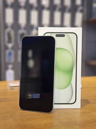 IPHONE 15 128GB VERDE 96% BATTERIA
