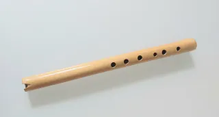 Flauta Andina de madera, originaria de Perú