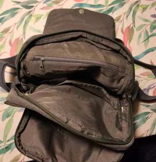 Bandolera Adolfo Domínguez Gris y Marrón