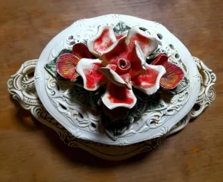 Sopera Estilo Capo Di Monti Siglo XVIII