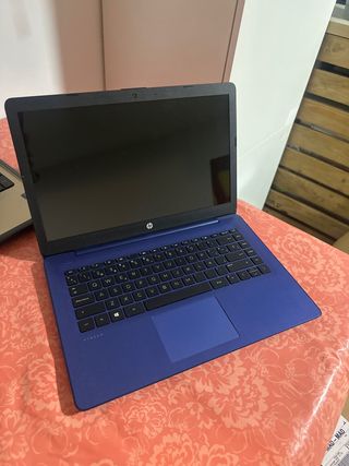 Portátil HP azul